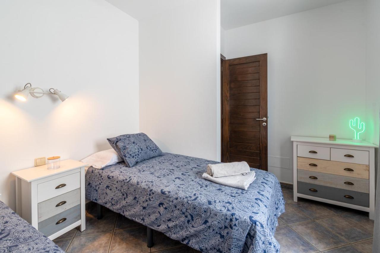 Luxury 3-Bedroom Villa With Heated Private Pool - In Marina Rubicon, Playa Blanca, Lanzarote 외부 사진